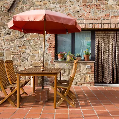 Country house Podere Il Tigliolo *