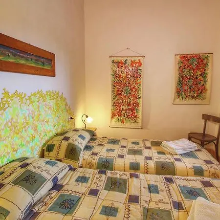 Podere Il Tigliolo Country house